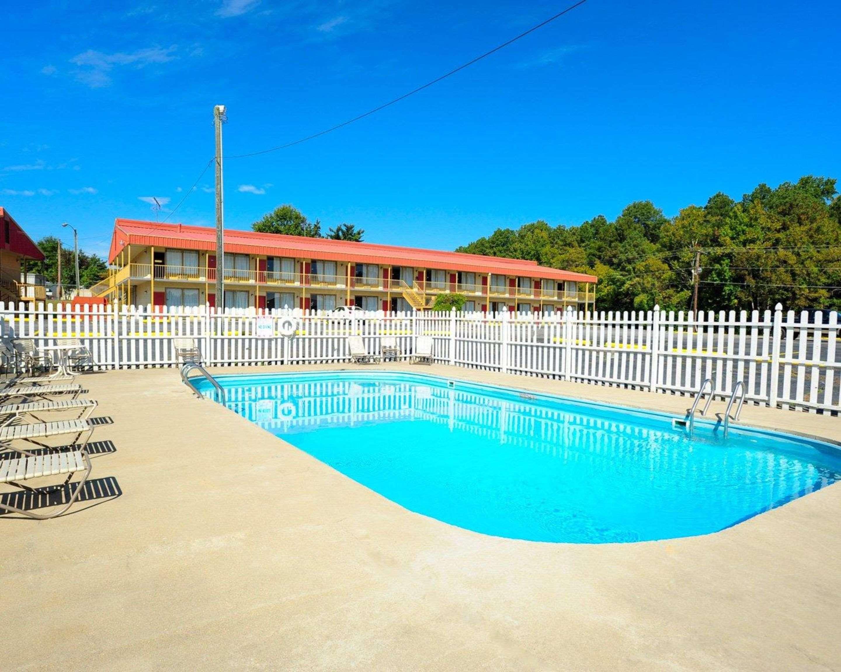 Econo Lodge Petersburg - Fort Lee Extérieur photo