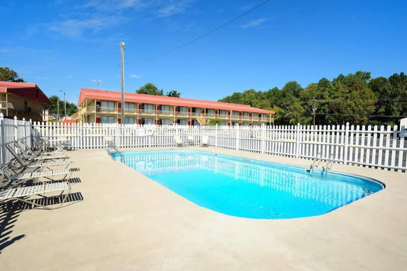 Econo Lodge Petersburg - Fort Lee Extérieur photo